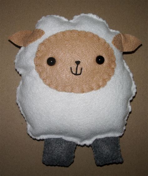 White Sheep Plushie by kiddomerriweather on DeviantArt