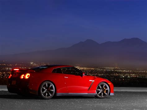 Nissan Skyline R35 Wallpaper