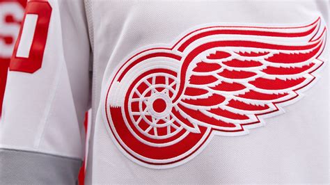 Red Wings Release New Retro Style Jerseys For Upcoming Season - WingsNation