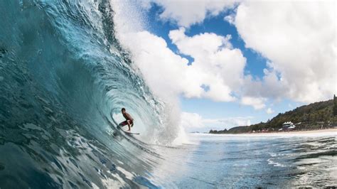 Beyond Board Shorts: The Rich History of Hawaii's Surf Culture | Mental Floss