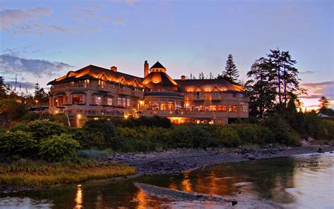 Painters Lodge - EverGreen Escapes | Campbell river vancouver island ...