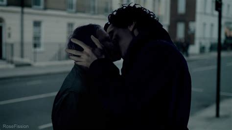 Kisses at Baker Street | Baker street, Johnlock, Sherlock