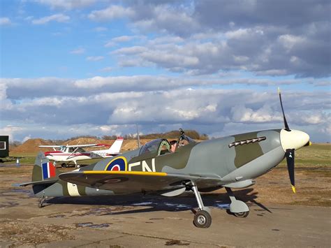 Spitfire Hangar Tour | Experiences and Gifts | airexperiences.co.uk