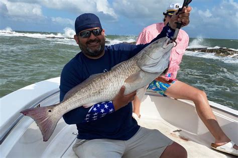 How to Fish for Redfish in Texas: The Complete Guide for 2024