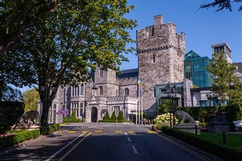 Be treated like royalty! - Review of Clontarf Castle Hotel, Dublin ...