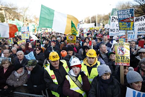 Could Dublin tax protests break the dam of Irish politics? - CSMonitor.com