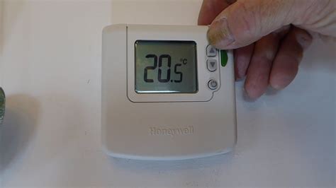 Improve your central heating performance fit a digital room stat - YouTube