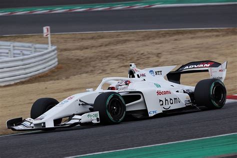 Super Formula field shakes down updated SF23 car at Suzuka