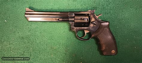 TAURUS MODEL 66 .357 MAG