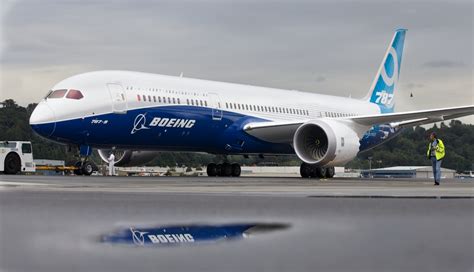 US FAA orders 'urgent' fix for Boeing 787 Dreamliners after mid-air engine failure