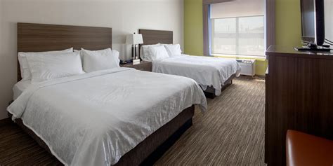 Chattanooga Hotel near Convention Center | Holiday Inn Express & Suites ...