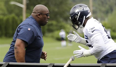 Clint Hurtt, Players Provide Further Confirmation 2022 Seahawks Defense ...