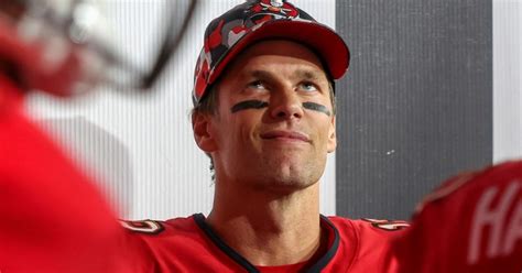 Buccaneers not closing door on Tom Brady return says defensive back