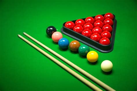 Piscina snooker Stock Photos, Royalty Free Piscina snooker Images ...