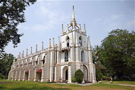 5 most beautiful Churches in Goa for your Wedding Nuptials