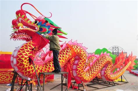 Year of the Dragon 2012, Chinese Traditional Lunar New Year, China ...