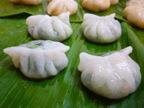 Foodista | Recipes, Cooking Tips, and Food News | Chinese Teo Chew Cai Kuih (Vegetarian Dumplings)