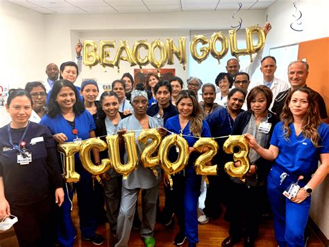 Queens Hospital Intensive Care Unit receives Beacon Award for excellence – QNS