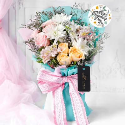 A Bouquet of Friendship Day Wishes: Order Flowers Online | Interflora India | HD1143021
