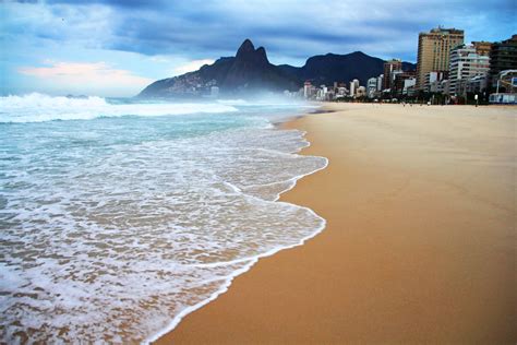 Ipanema Beach, Rio - Brazil - Nomadic Thoughts