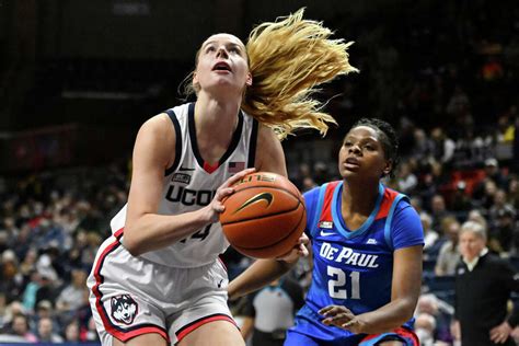 UConn women's basketball dominates DePaul, Aneesah Morrow