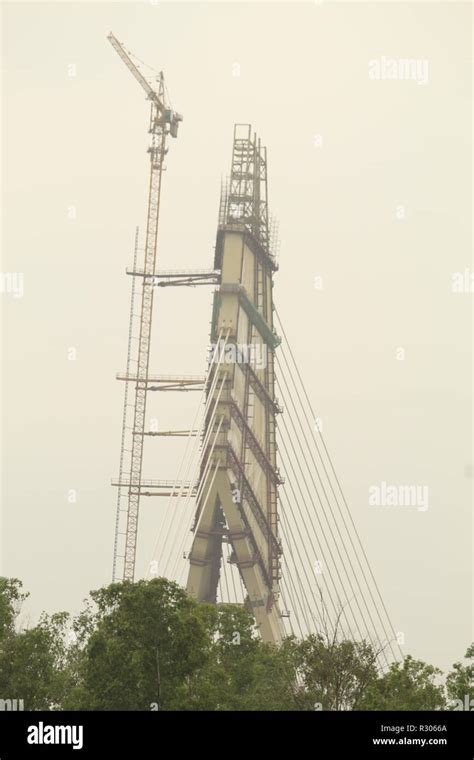 wazirabad delhi signature bridge Stock Photo - Alamy