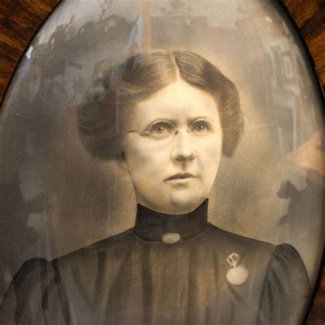 Vintage Female Portrait Photo in Oval Frame