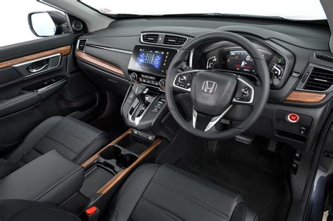 Honda's CR-V gets minor styling updates - Khulekani On Wheels