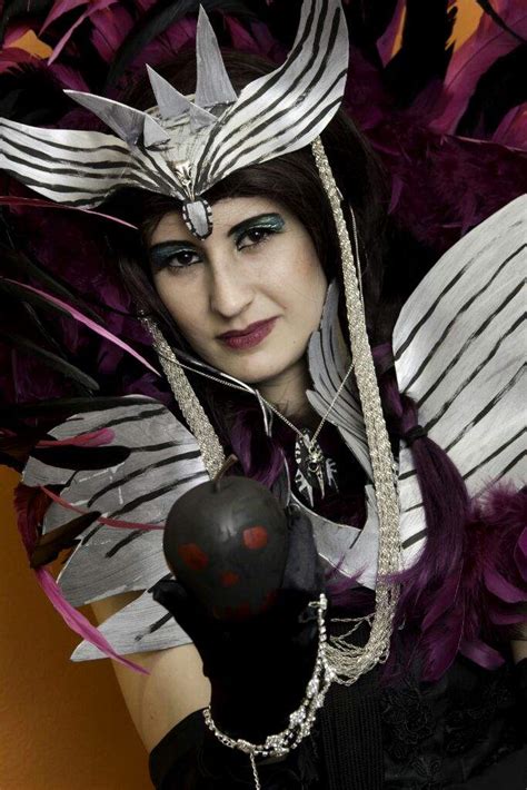 Evil Raven Queen | Cosplay Amino