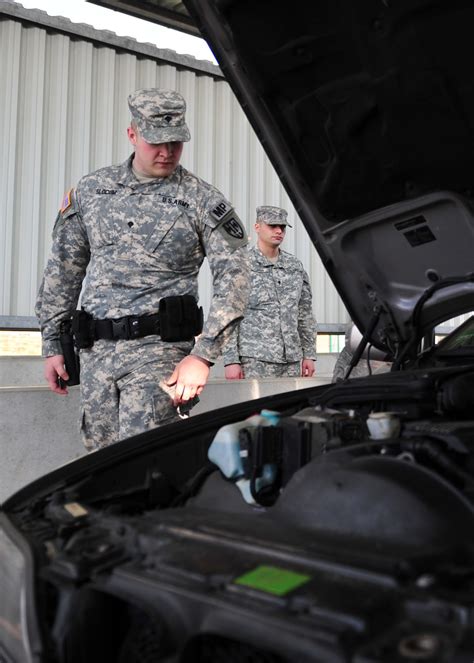 Face of Defense: Day in the Life of a Military Police Soldier > U.S. Department of Defense ...