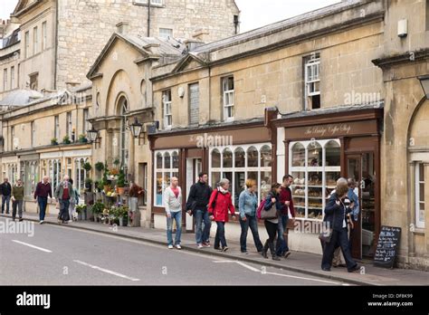 Bath a city in Somerset England UK Pulteney Bridge shops Stock Photo - Alamy