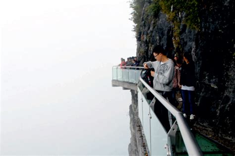 SKYWALK ON TIANMEN MOUNTAIN | A As Architecture