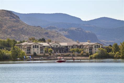 Walnut Beach Resort C$ 166 (C̶$̶ ̶2̶4̶5̶). Osoyoos Hotel Deals & Reviews - KAYAK