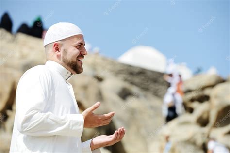 Premium Photo | Makkah Kaaba Hajj Muslims