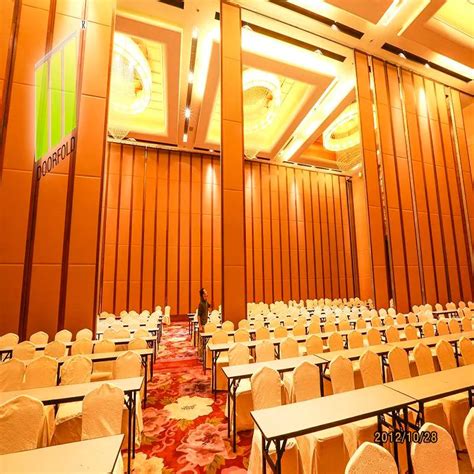 Acoustic Retractable Folding Divider Partition Wall For Hotel | Hotel Ballroom...