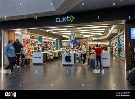 The ELKO duty-free electronics shop at Keflavík International Airport ...