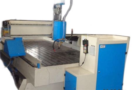 Heavy Duty CNC Router Engraving Machine, 3.5 kW at Rs 600000 in Chennai | ID: 7584915197