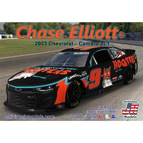 Chase Elliott #9 2023 Chevy Camaro Hooters Model Car Kit | Hendrick ...