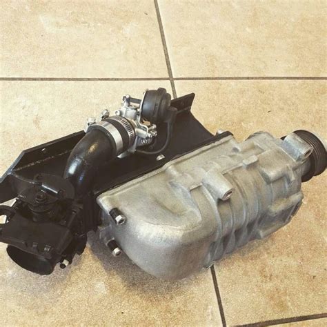 Roots supercharger kit for the Samurai 1.3L. Add 100 HP to your old ...