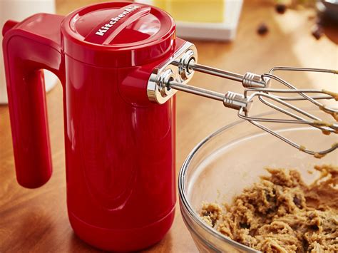 KitchenAid Cordless 7 Speed Hand Mixer helps to perfect your baked goods in the kitchen » Gadget ...