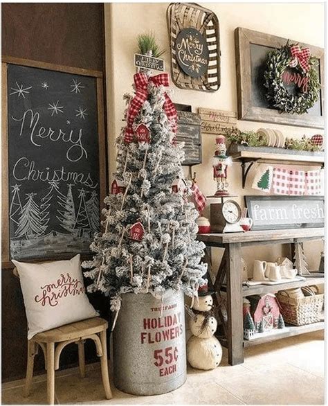 amazing32 Most Popular Rustic Christmas Tree Decoration Ideas to Perfect Your Homehttps://deco ...