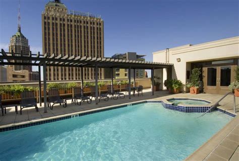 11 Best Hotel Pools In San Antonio, Texas - WOW Travel