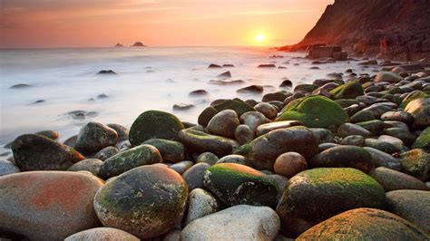 Beach Stones Wallpapers (46+ images)