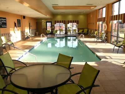 Hotel Amenities - Hampton Inn & Suites-Knoxville/North I-75