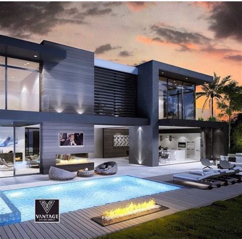 Divisiones rejas - Luxury Homes | Modern house design, House design, House exterior