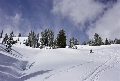 5 AMAZING Things to do in Lassen National Park This Winter