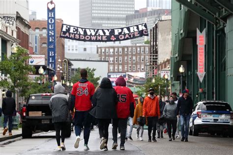 An Insider’s Guide to Parking near Fenway Park on Game Days