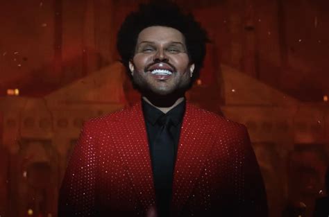 The Weeknd's ‘Save Your Tears’ Video Hits 1 Billion Views on YouTube