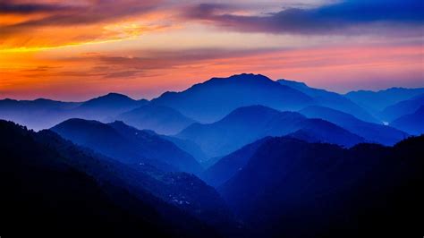 Beautiful Mountain Sunsets Wallpaper