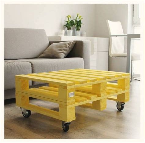 These stylish pallet wood tables really fascinate me a lot. I have got a huge… | Pallet ...
